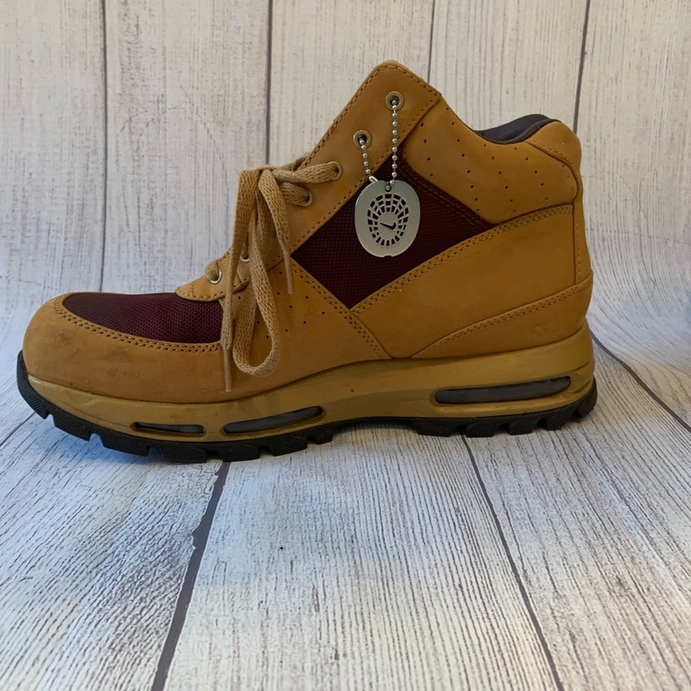 Nike ACG Boots
